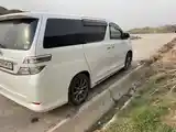 Toyota Vellfire, 2014-4