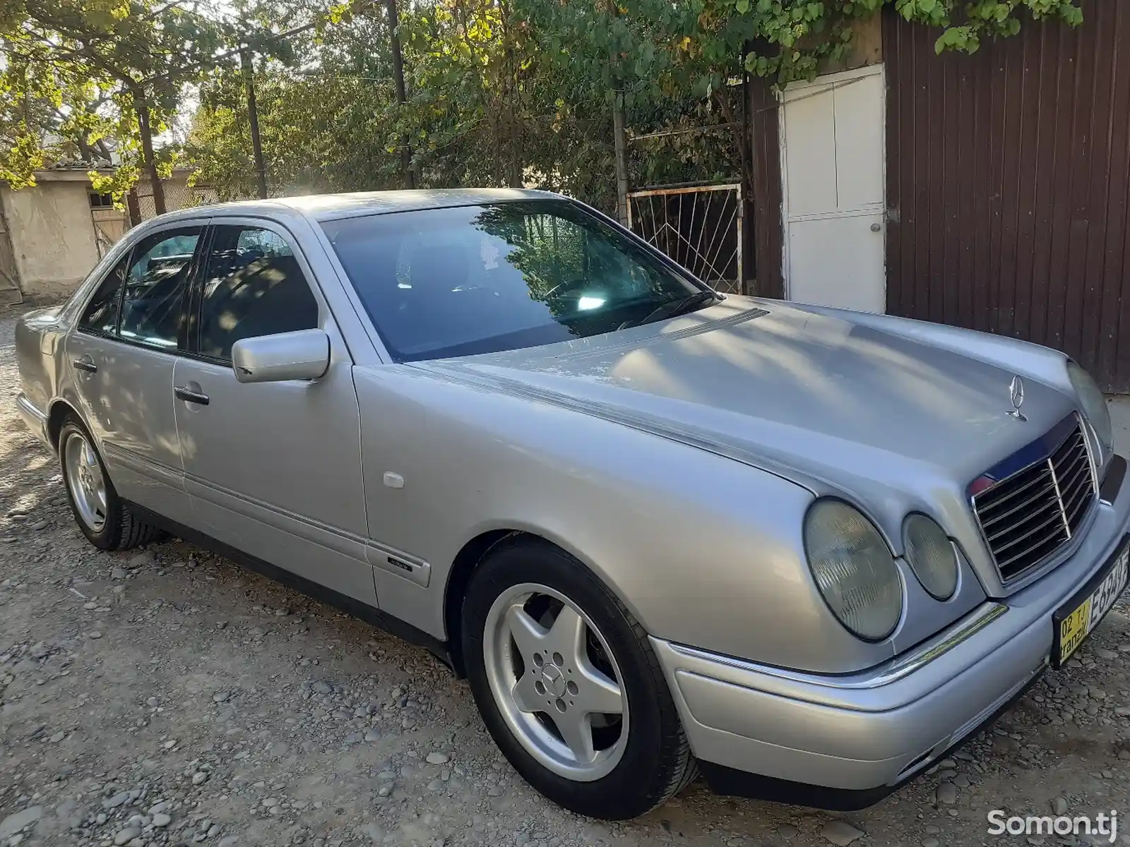 Mercedes-Benz E class, 1996-4