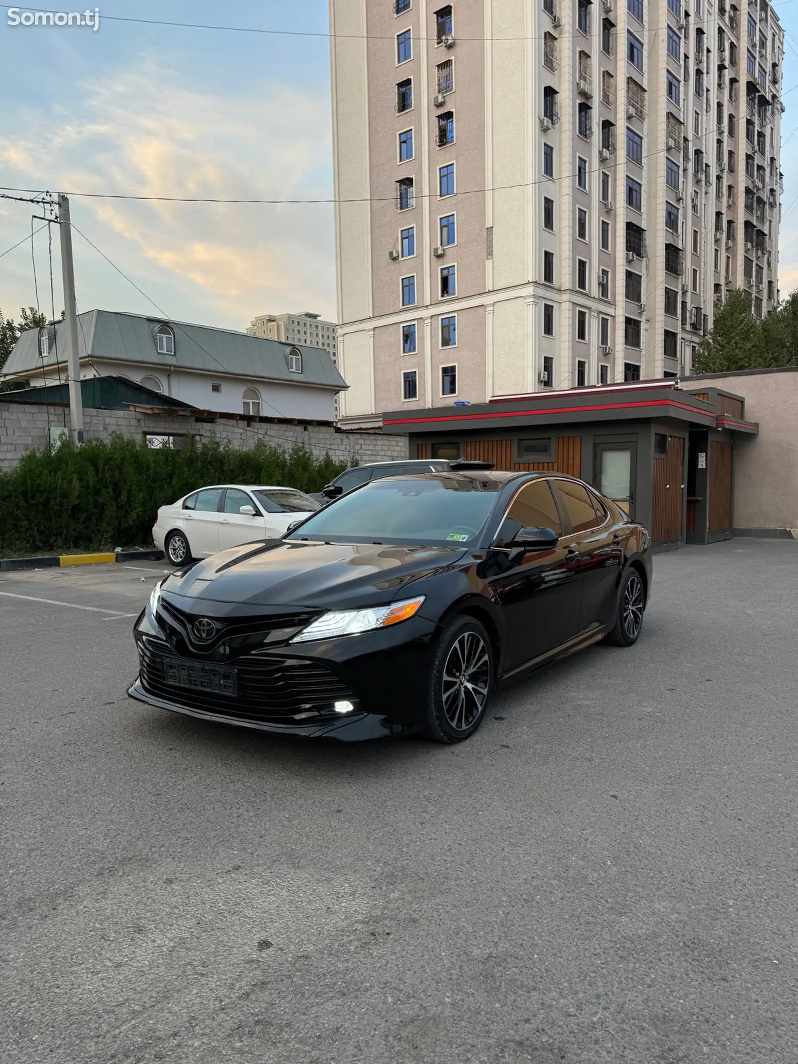 Toyota Camry, 2019-3