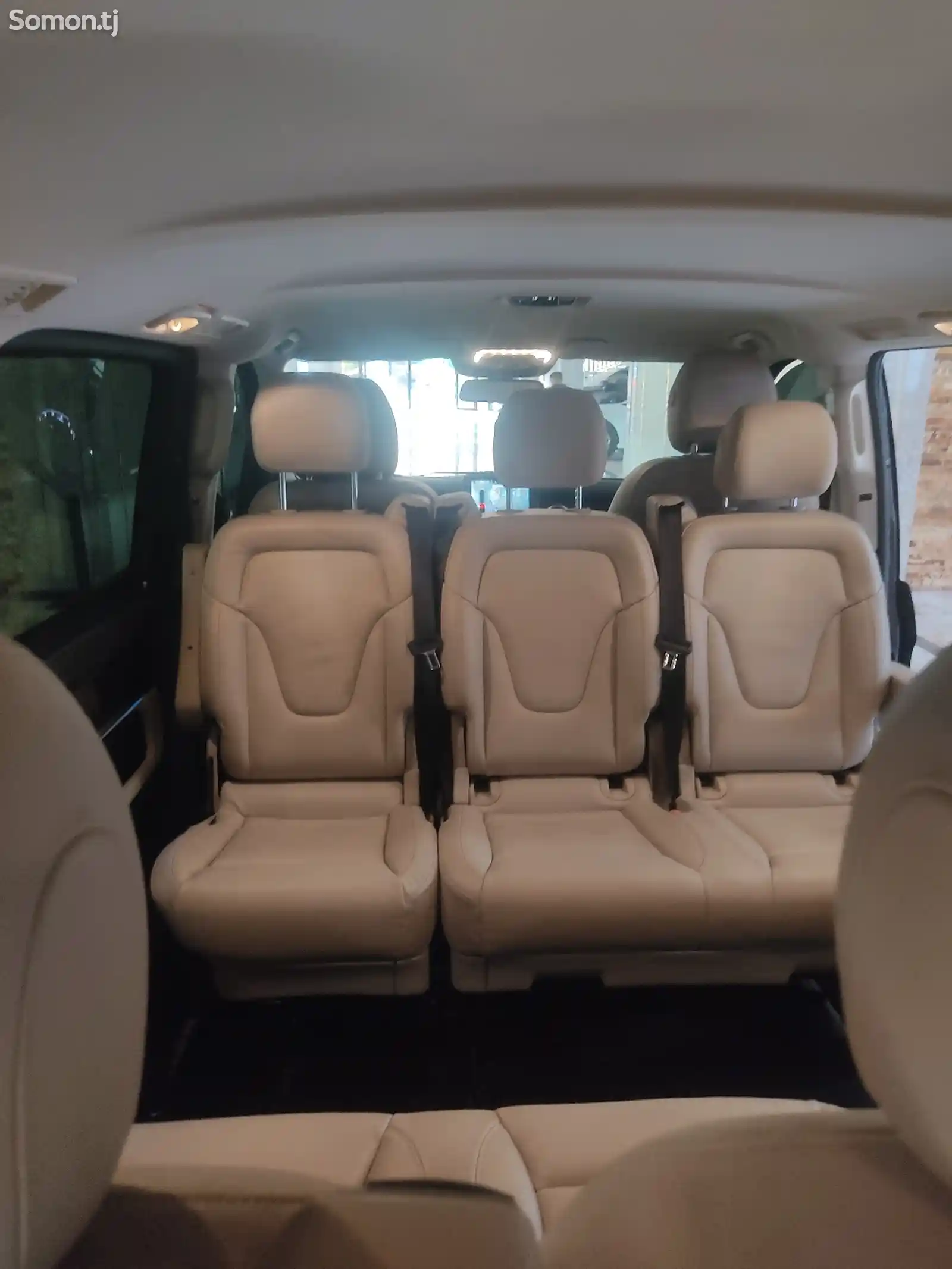 Mercedes-Benz Viano, 2019-13