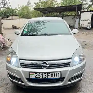 Opel Astra H, 2004