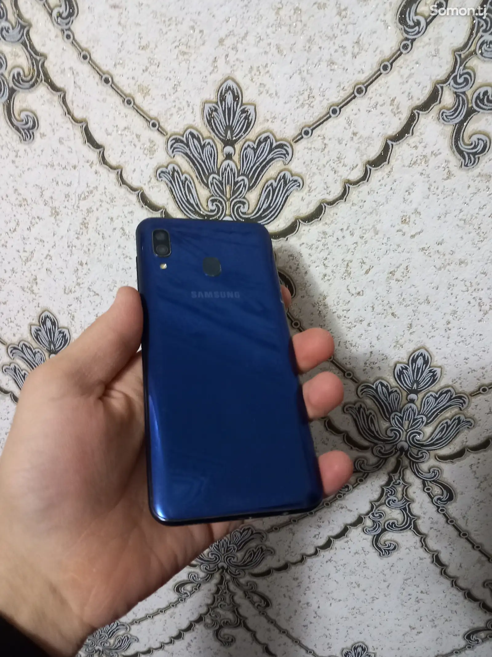 Samsung Galaxy A30-1