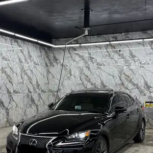 Lexus IS series, 2014