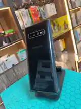 Samsung Galaxy S10 plus-2