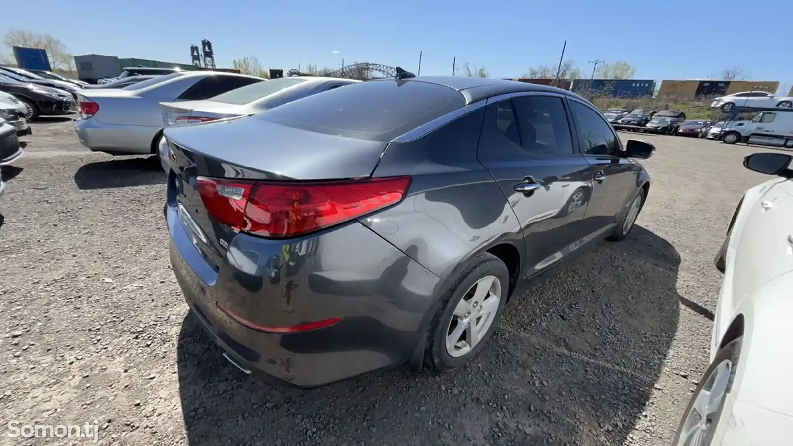 Kia Optima, 2015-12