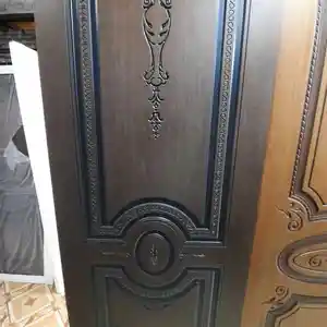 Дверь из шпона