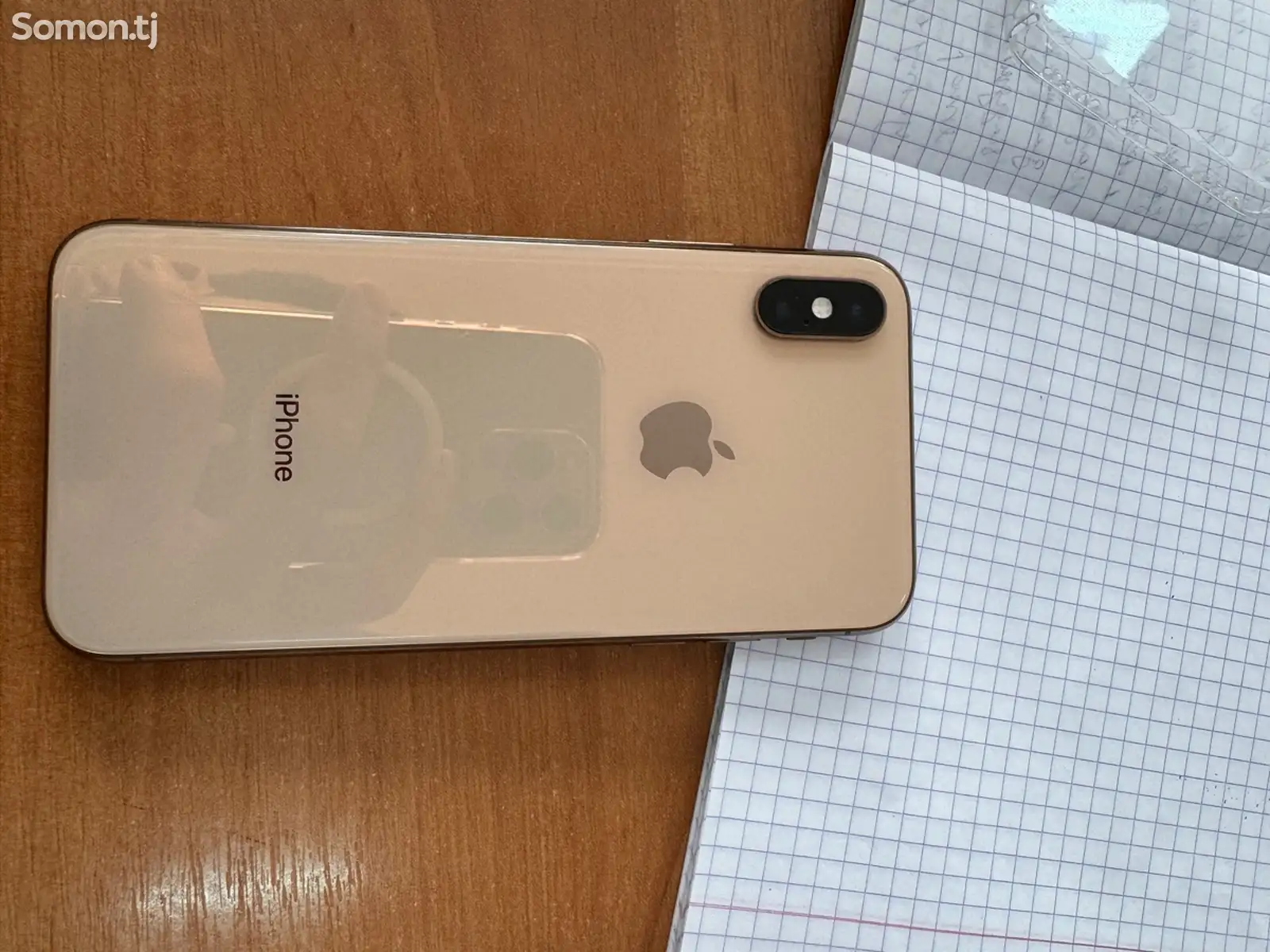 Apple iPhone Xs, 64 gb, Gold-1