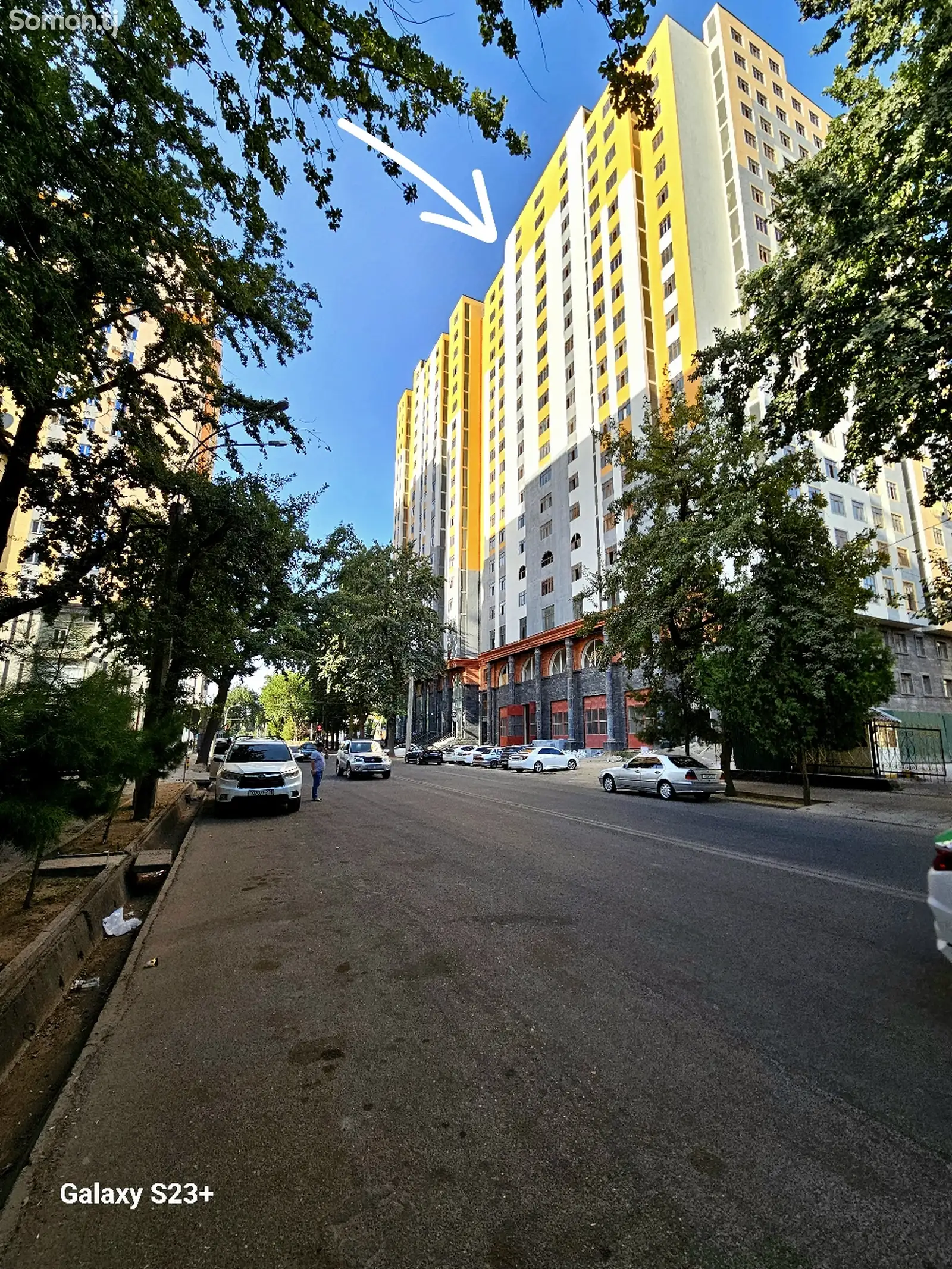 3-комн. квартира, 4 этаж, 132 м², стадион Спартак, роддом 1-1