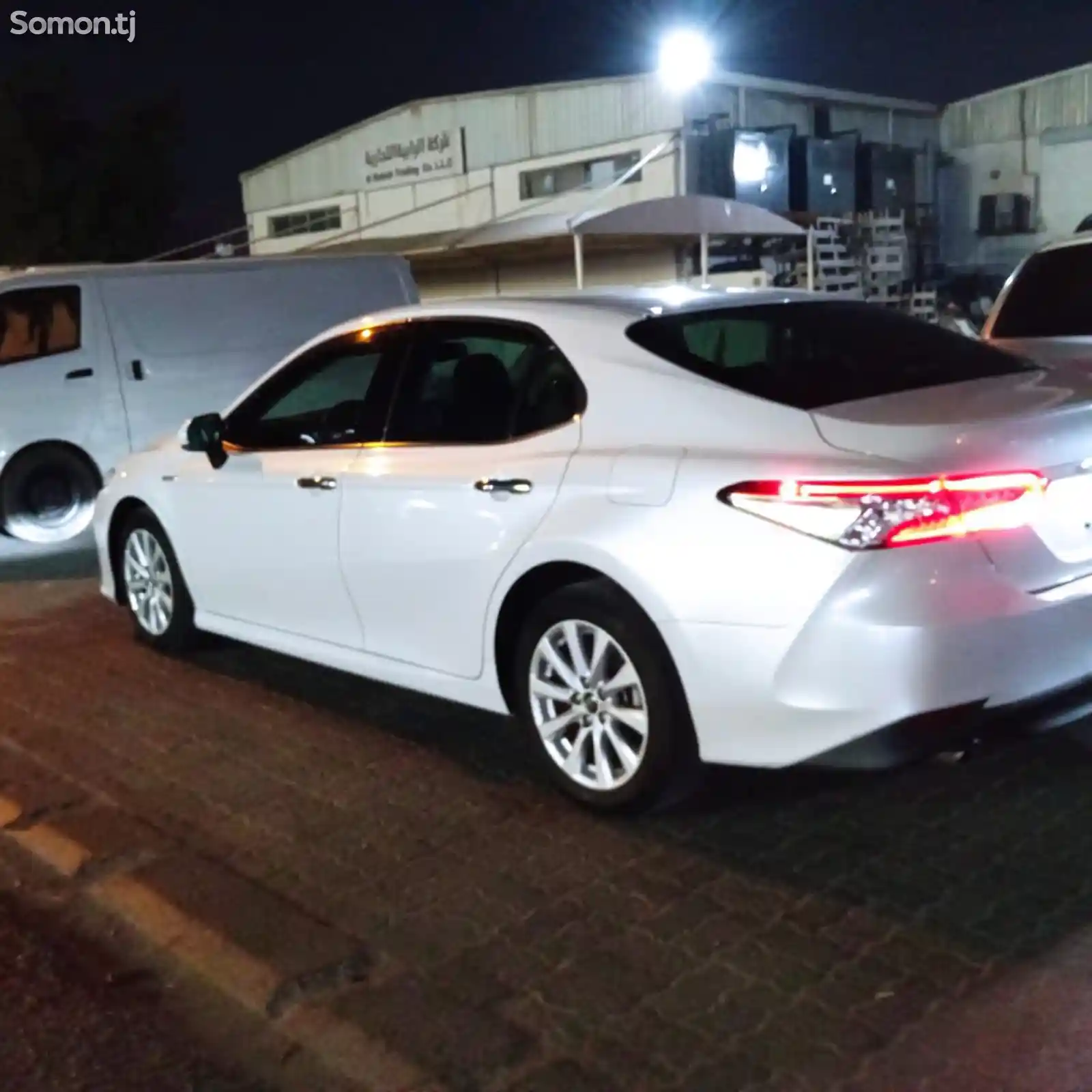 Toyota Camry, 2018-3