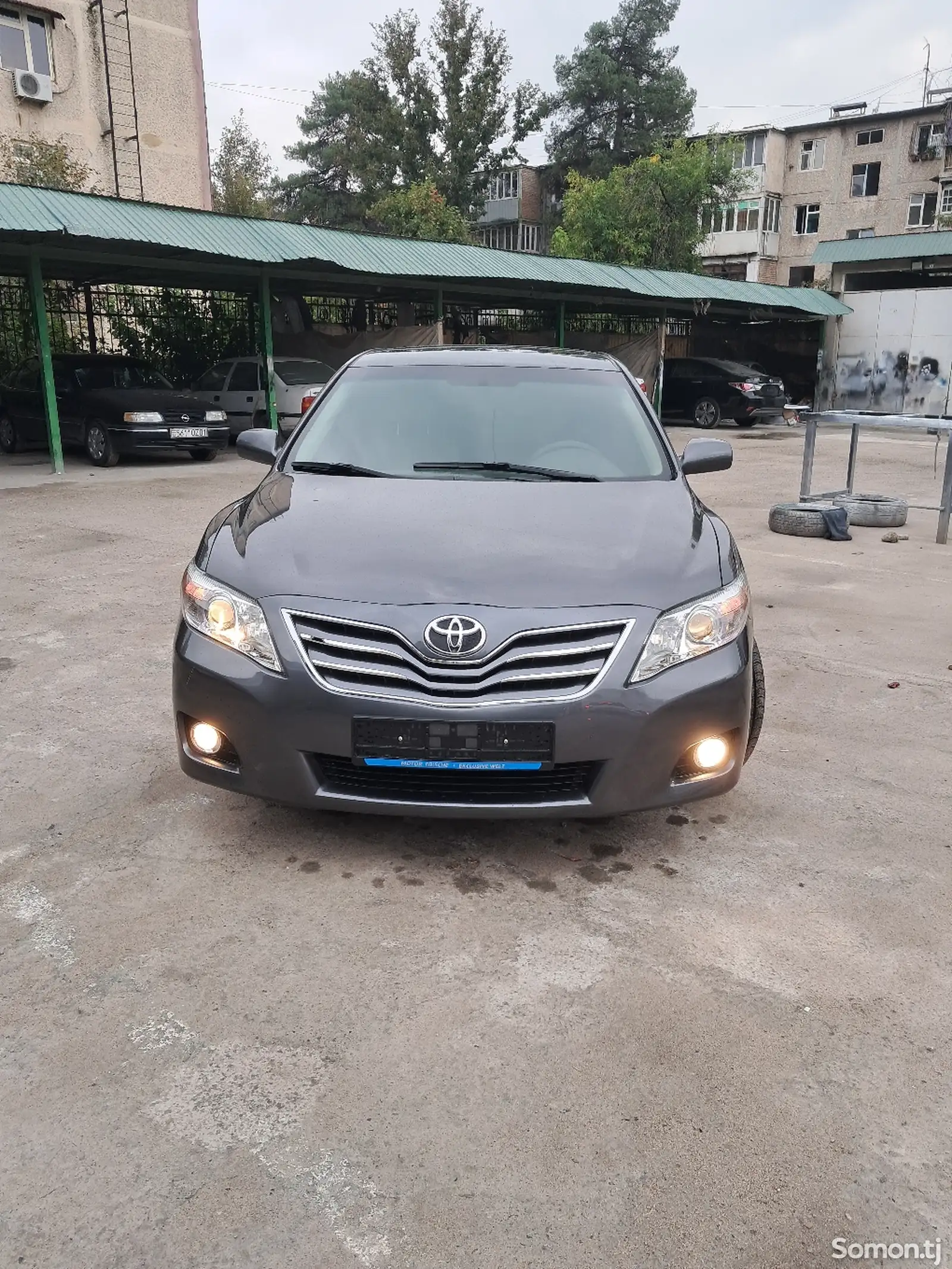 Toyota Camry, 2011-3