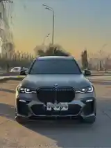 BMW X7, 2020-3