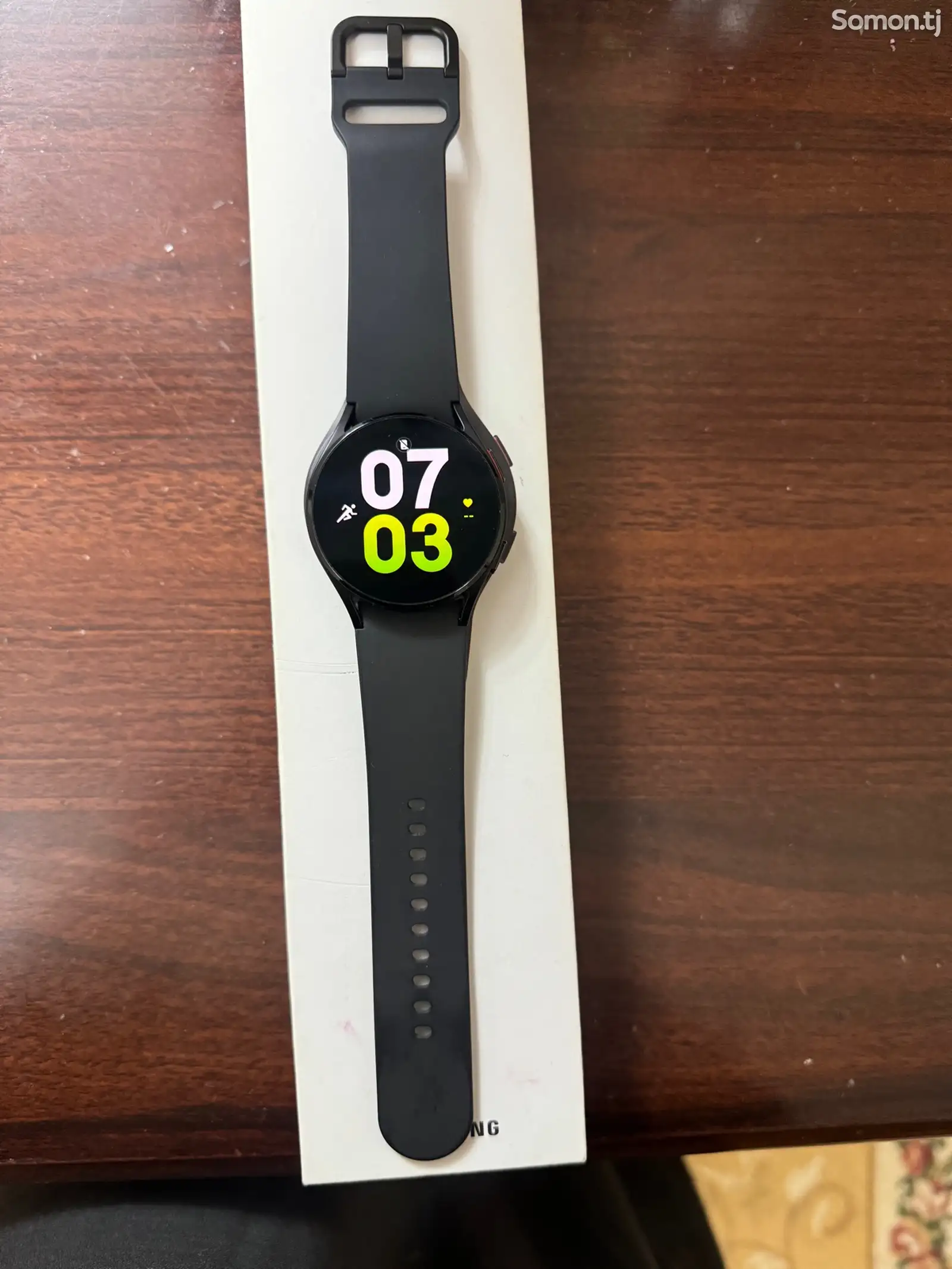 Смарт часы Samsung Galaxy Watch 4-1