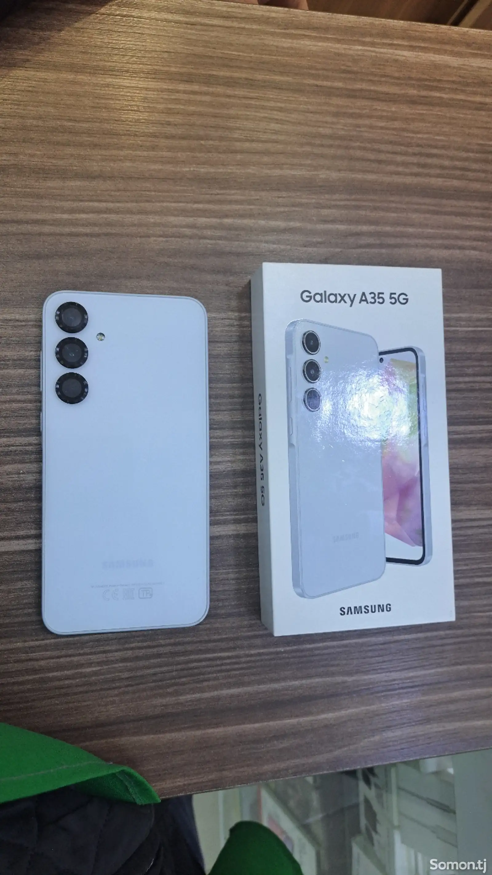 Samsung Galaxy A35-1