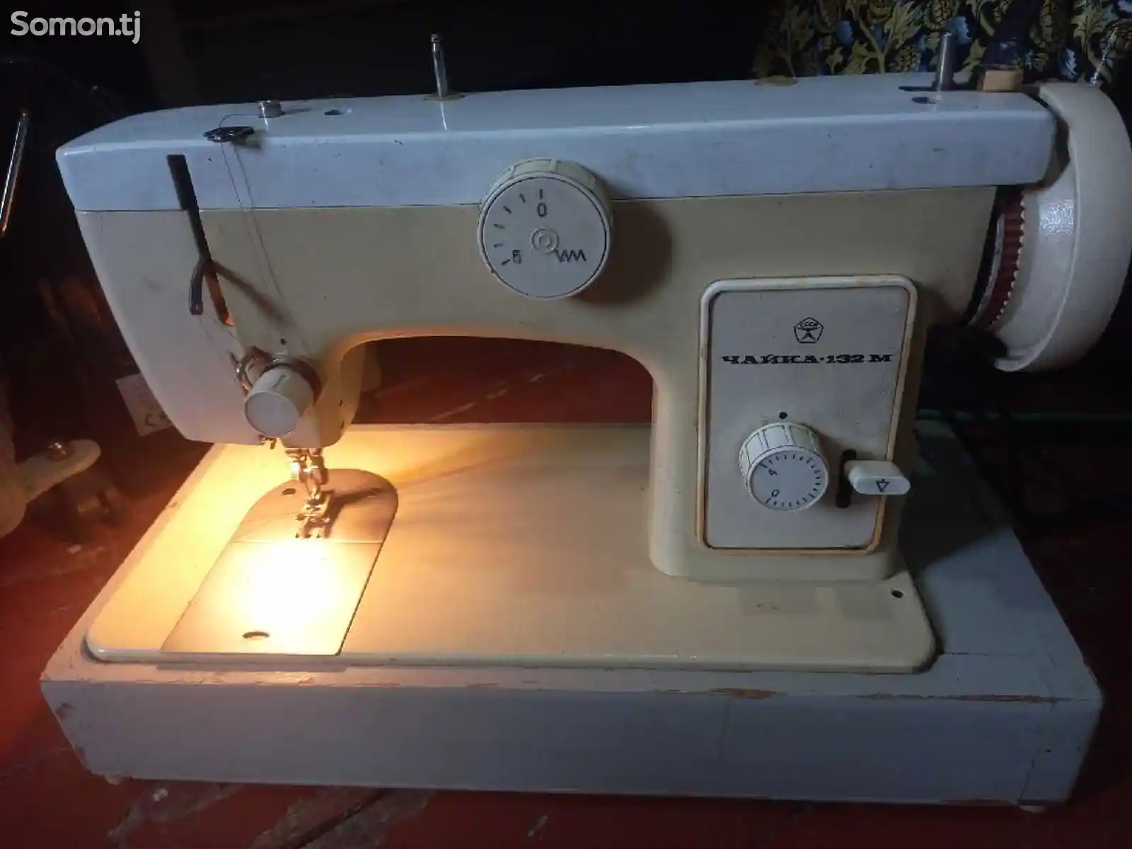 Швейная машина Чайка-132М-1