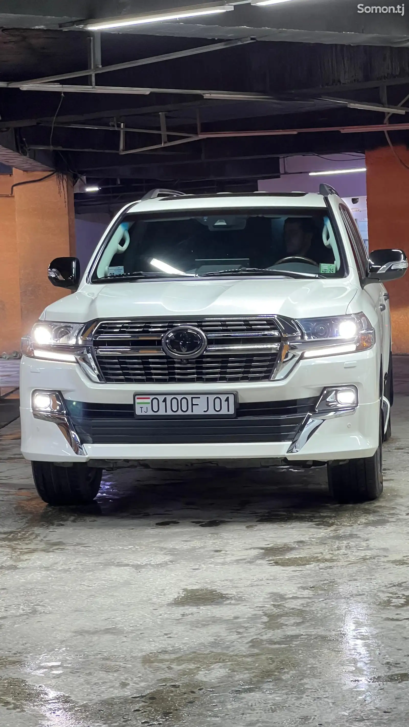 Toyota Land Cruiser, 2018-1