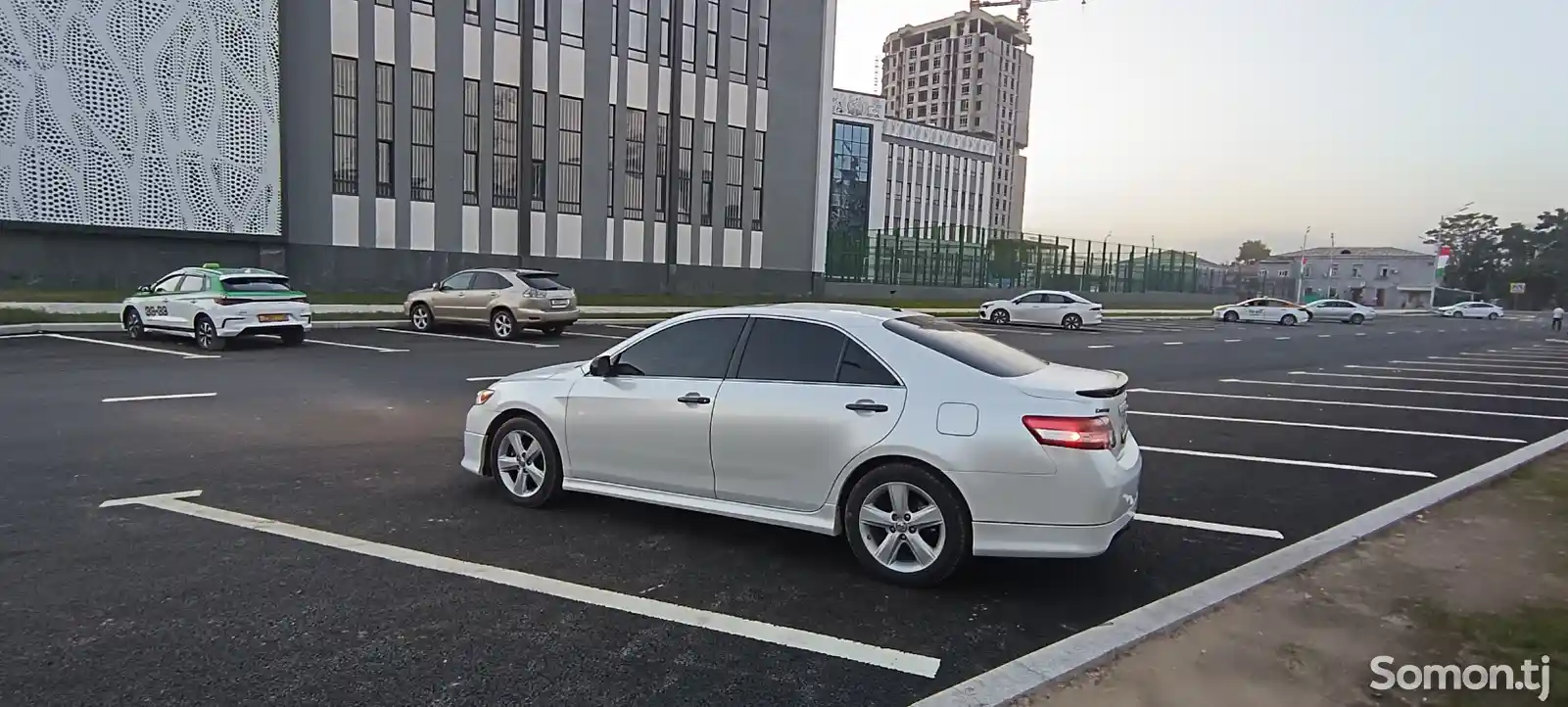 Toyota Camry, 2011-4