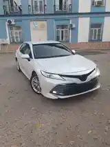 Toyota Camry, 2018-4