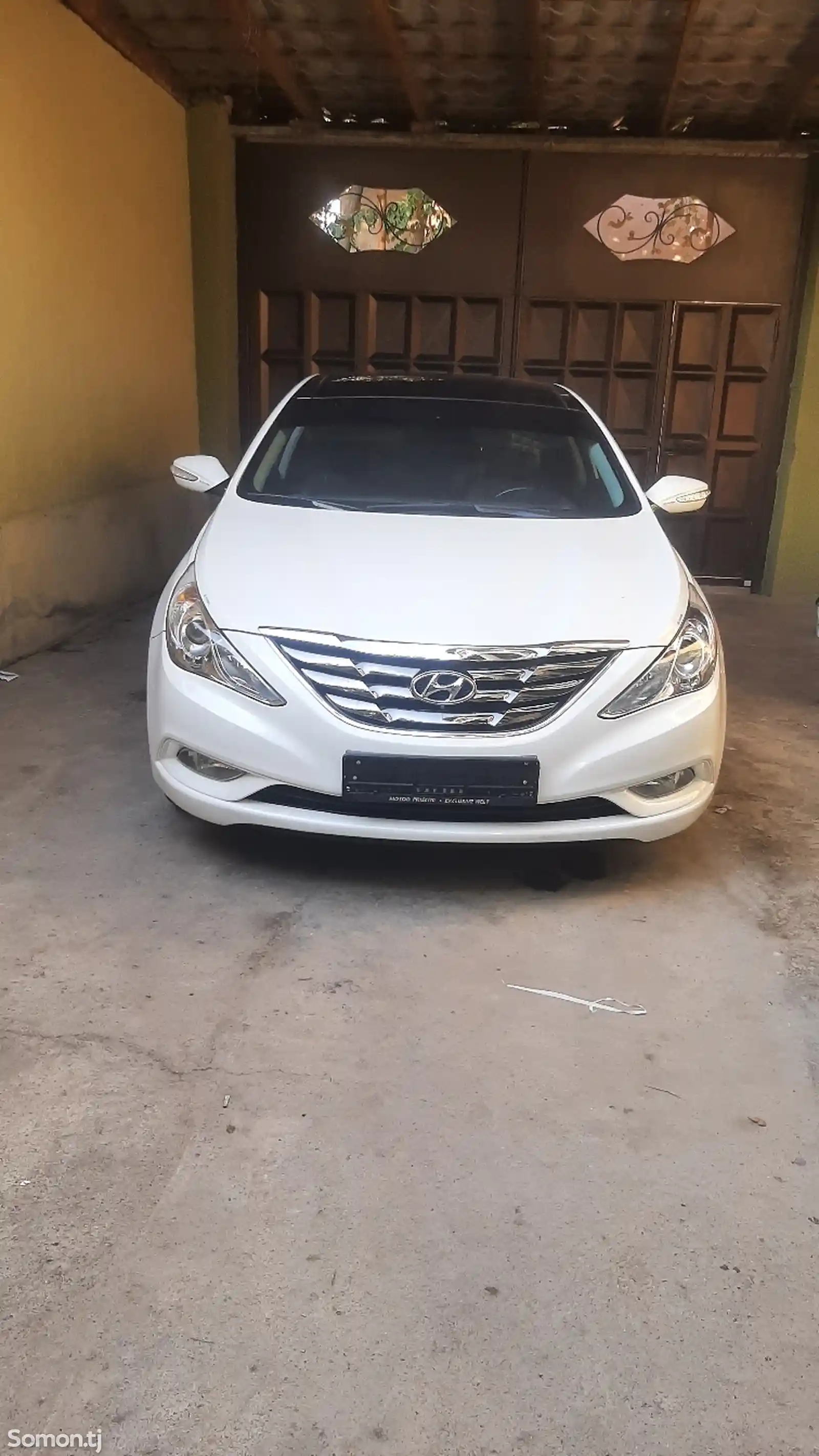 Hyundai Sonata, 2011-1