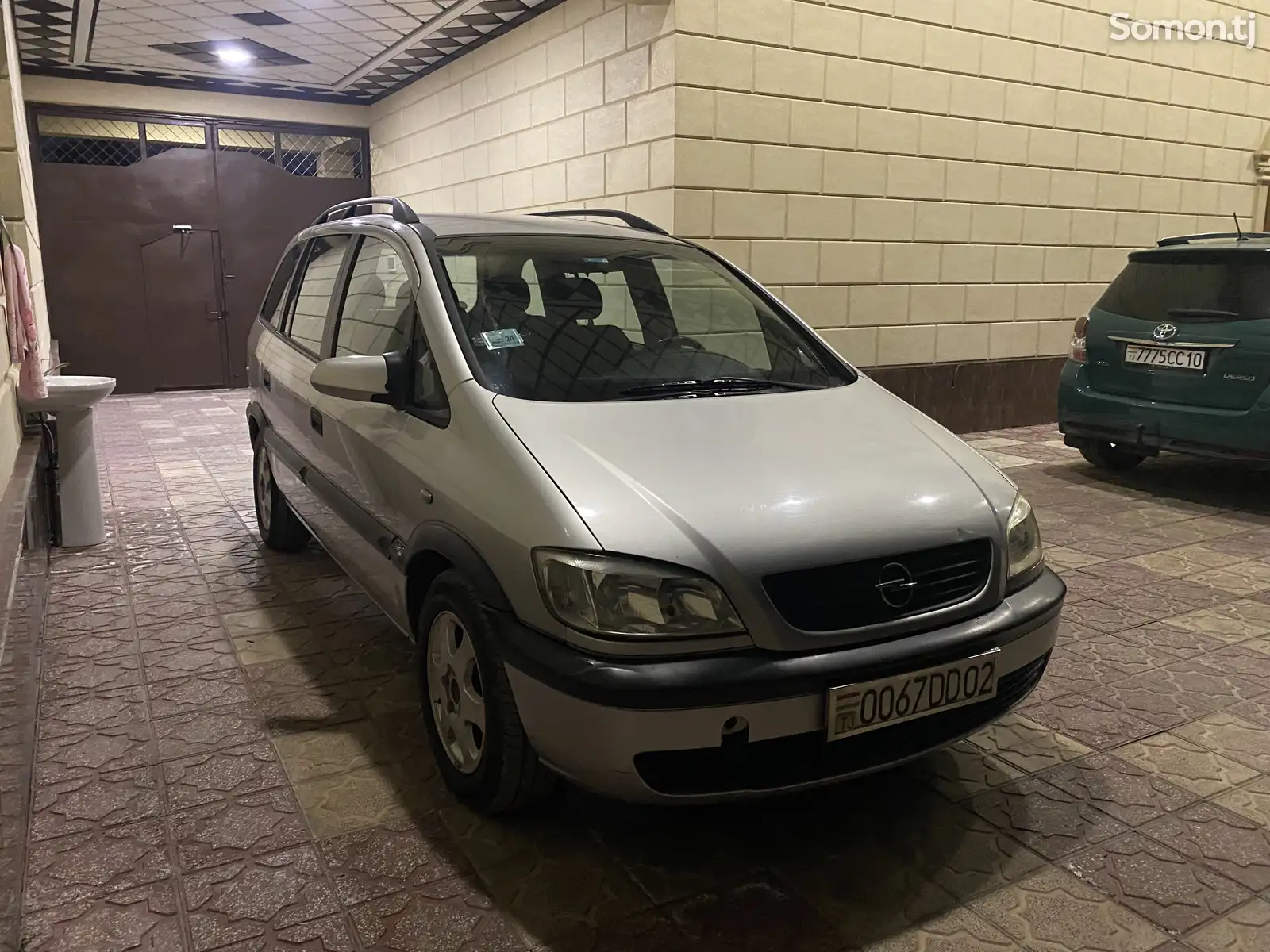 Opel Zafira, 2000-1