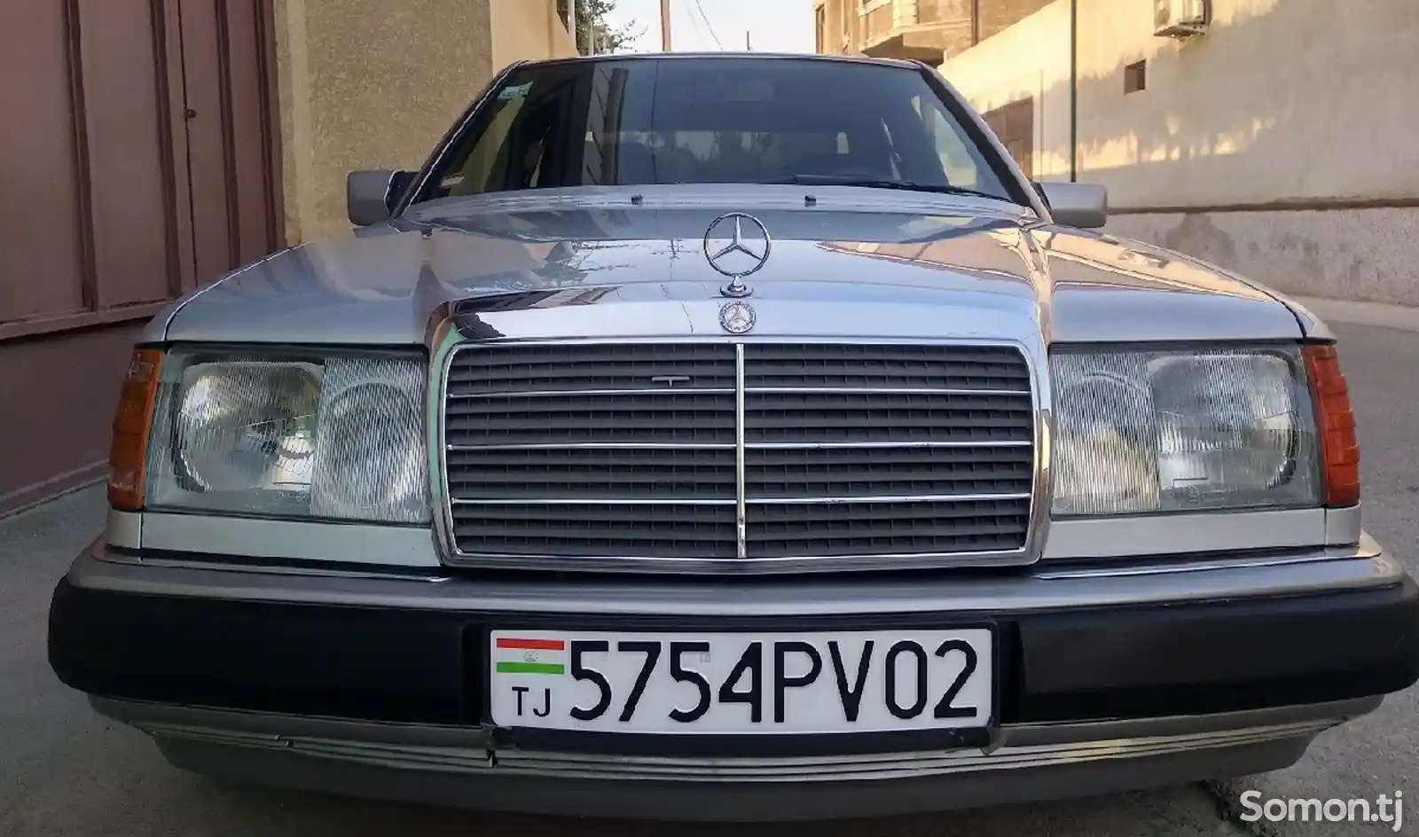 Mercedes-Benz W124, 1992-6