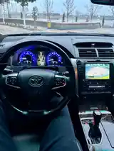 Toyota Camry, 2017-9