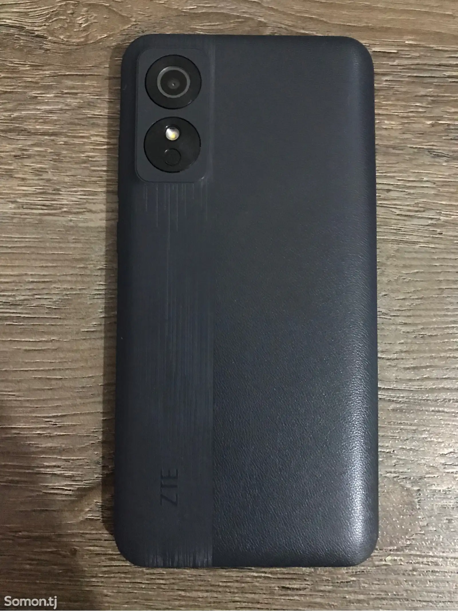 ZTE Blade A33 Plus-2