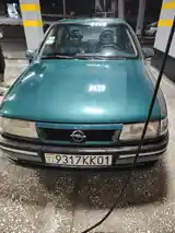 Opel Vectra A, 1995-7