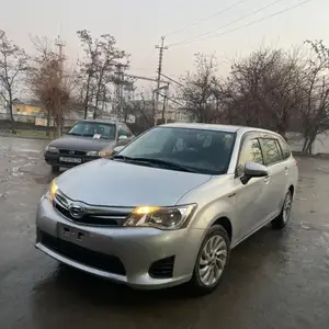 Toyota Fielder, 2014