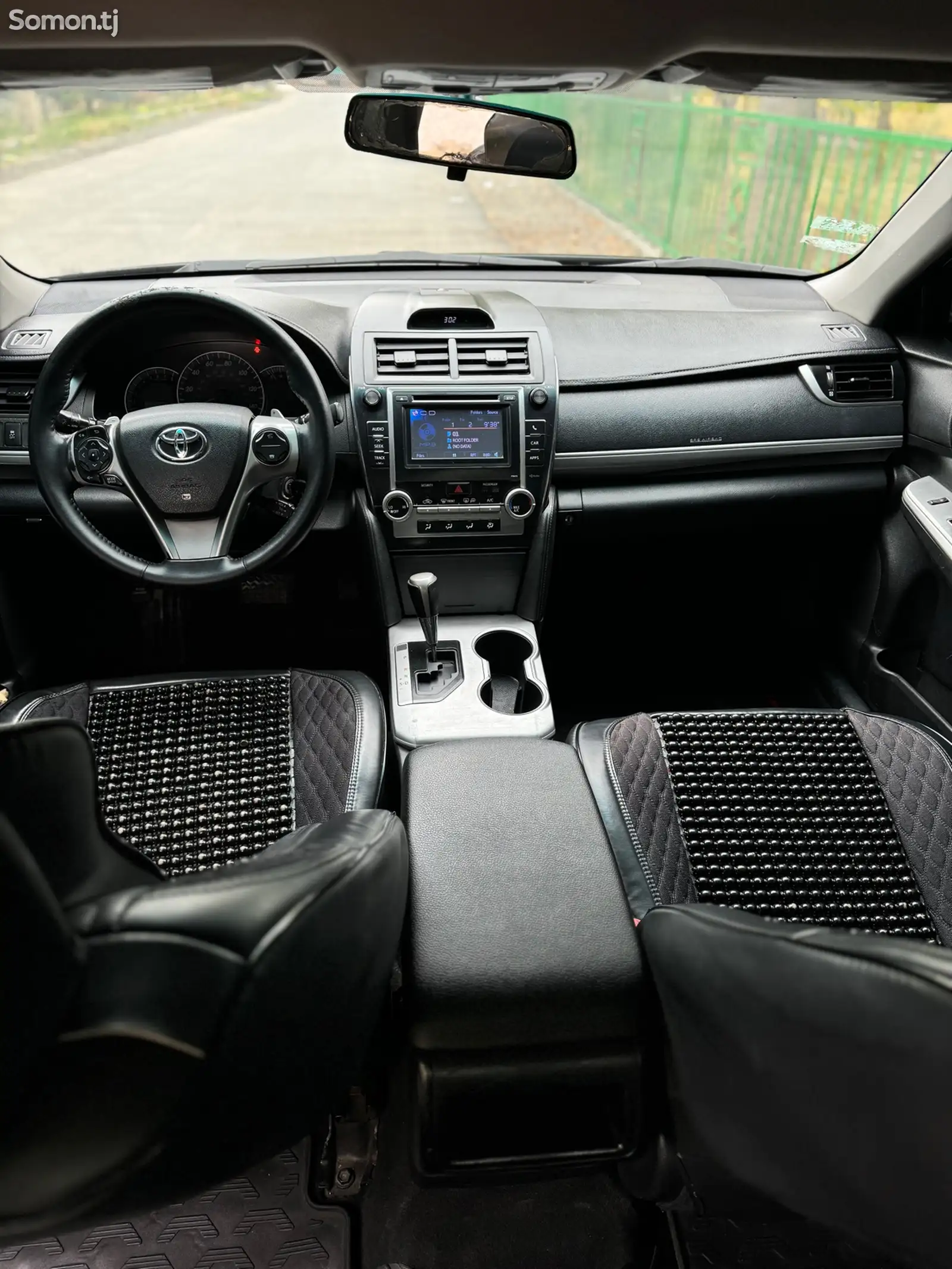 Toyota Camry, 2013-8