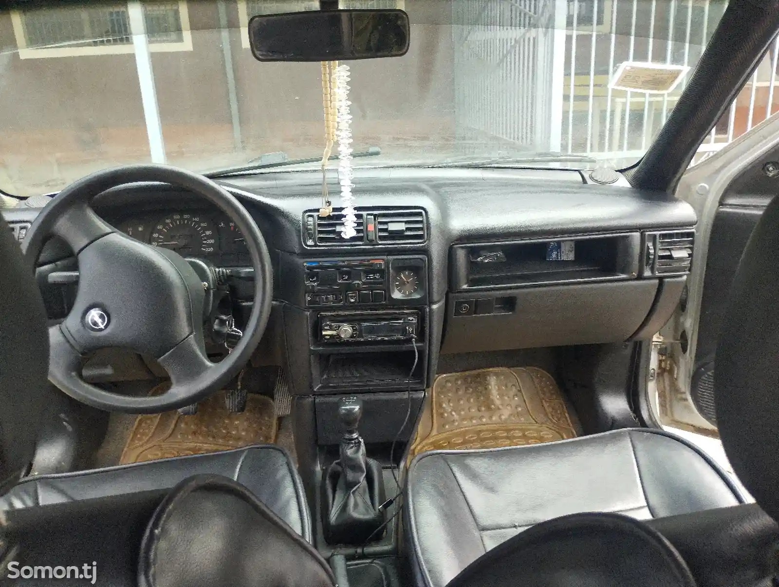 Opel Vectra A, 1991-5