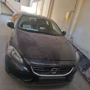 Volvo V40, 2015