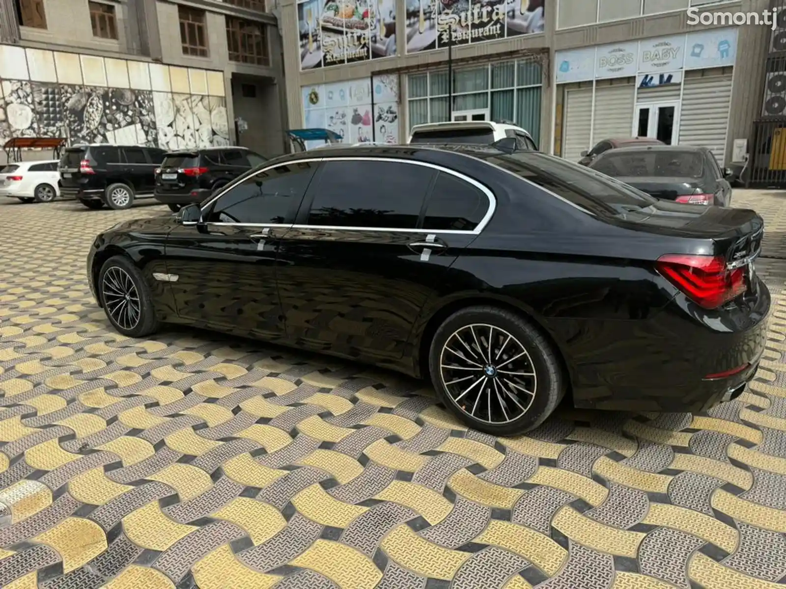 BMW 7 series, 2015-3