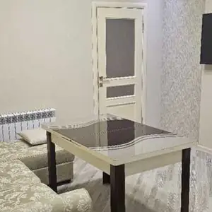 3-комн. квартира, 4 этаж, 110м², И. Сомони