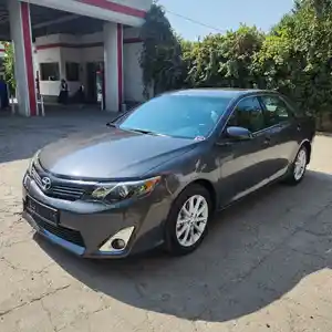 Toyota Camry, 2012