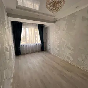 2-комн. квартира, 5 этаж, 55 м², Центр