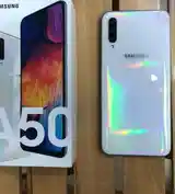 Samsung galaxy A50-2