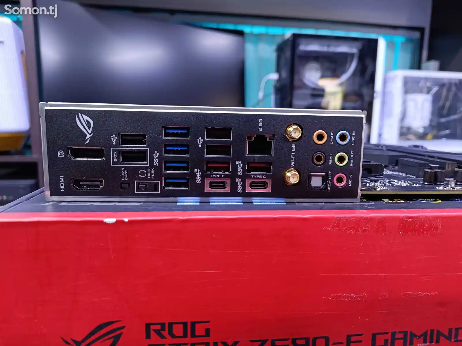 Материнская Плата Asus Rog Strix Z690-E Gaming Wi-Fi DDR5-7