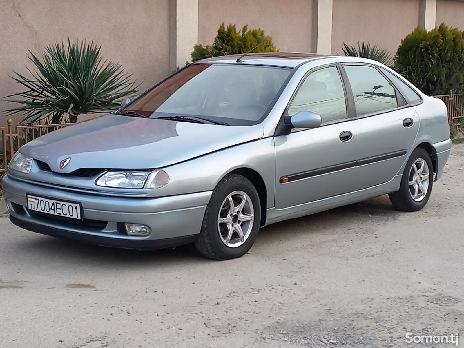 Renault Laguna, 1995-1