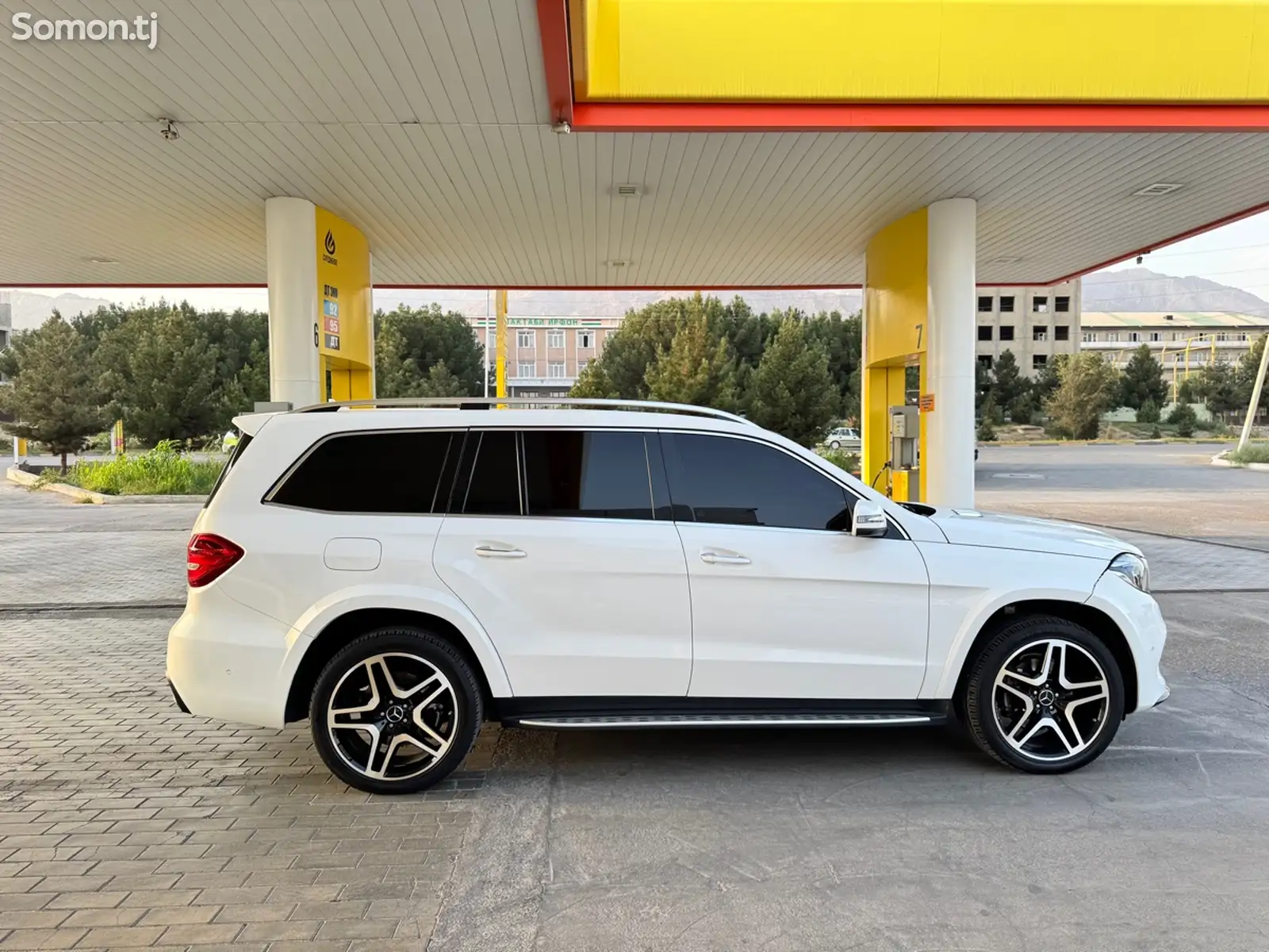 Mercedes-Benz GL class, 2018-7