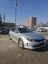 Kia K5, 2016-3