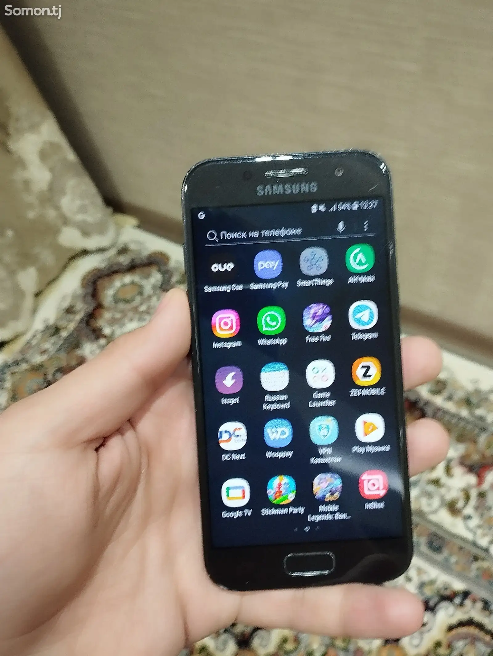 Samsung Galaxy A3-1