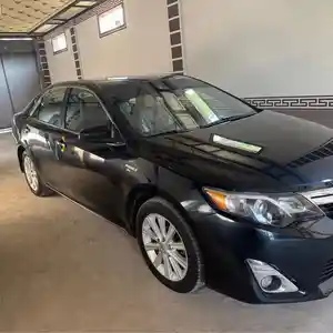 Toyota Camry, 2012