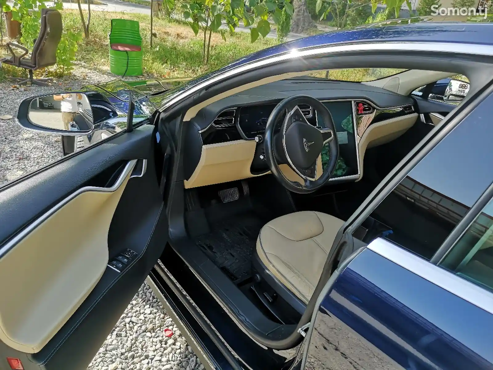 Tesla Model S, 2014-9