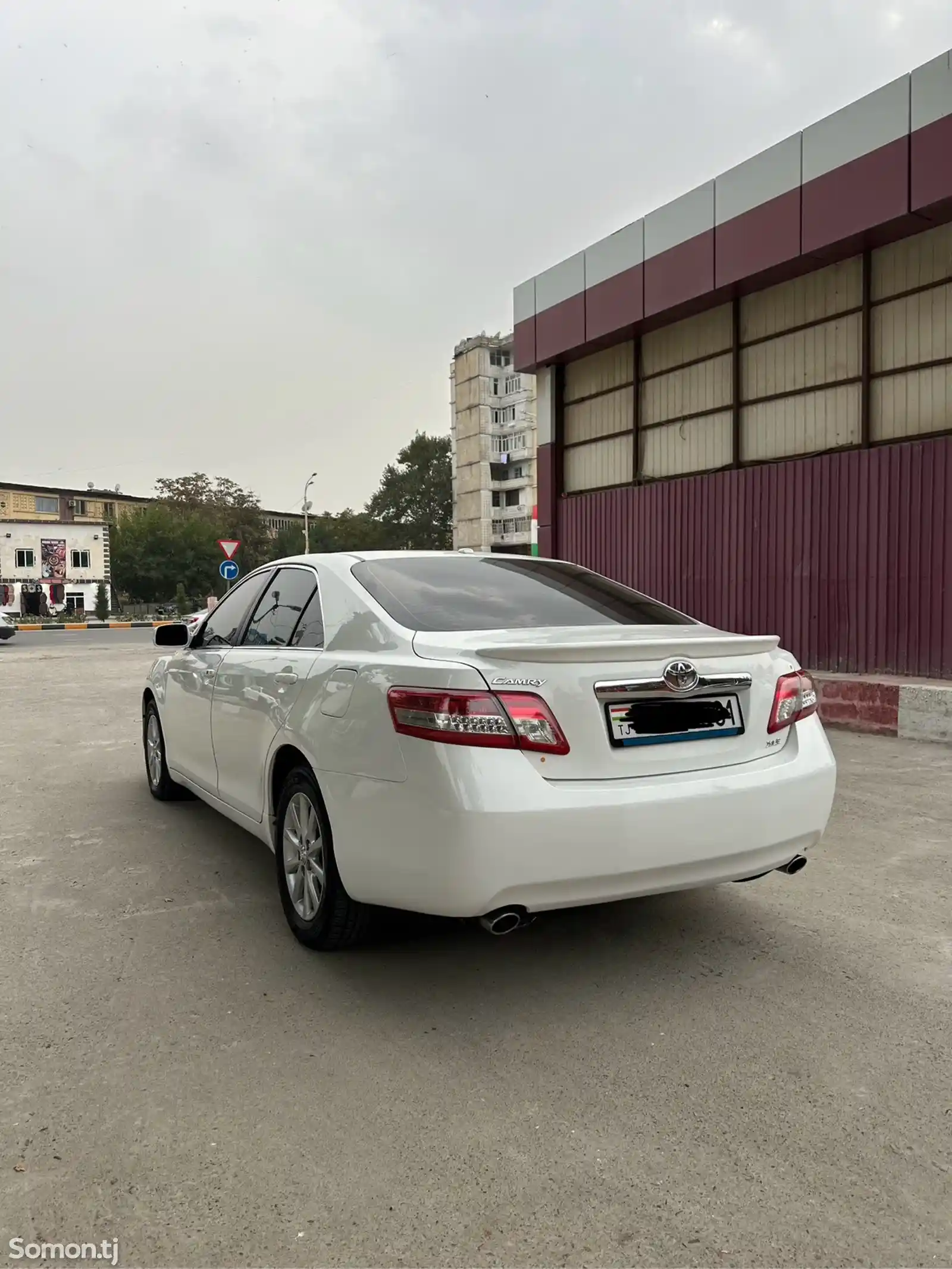 Toyota Camry, 2011-6