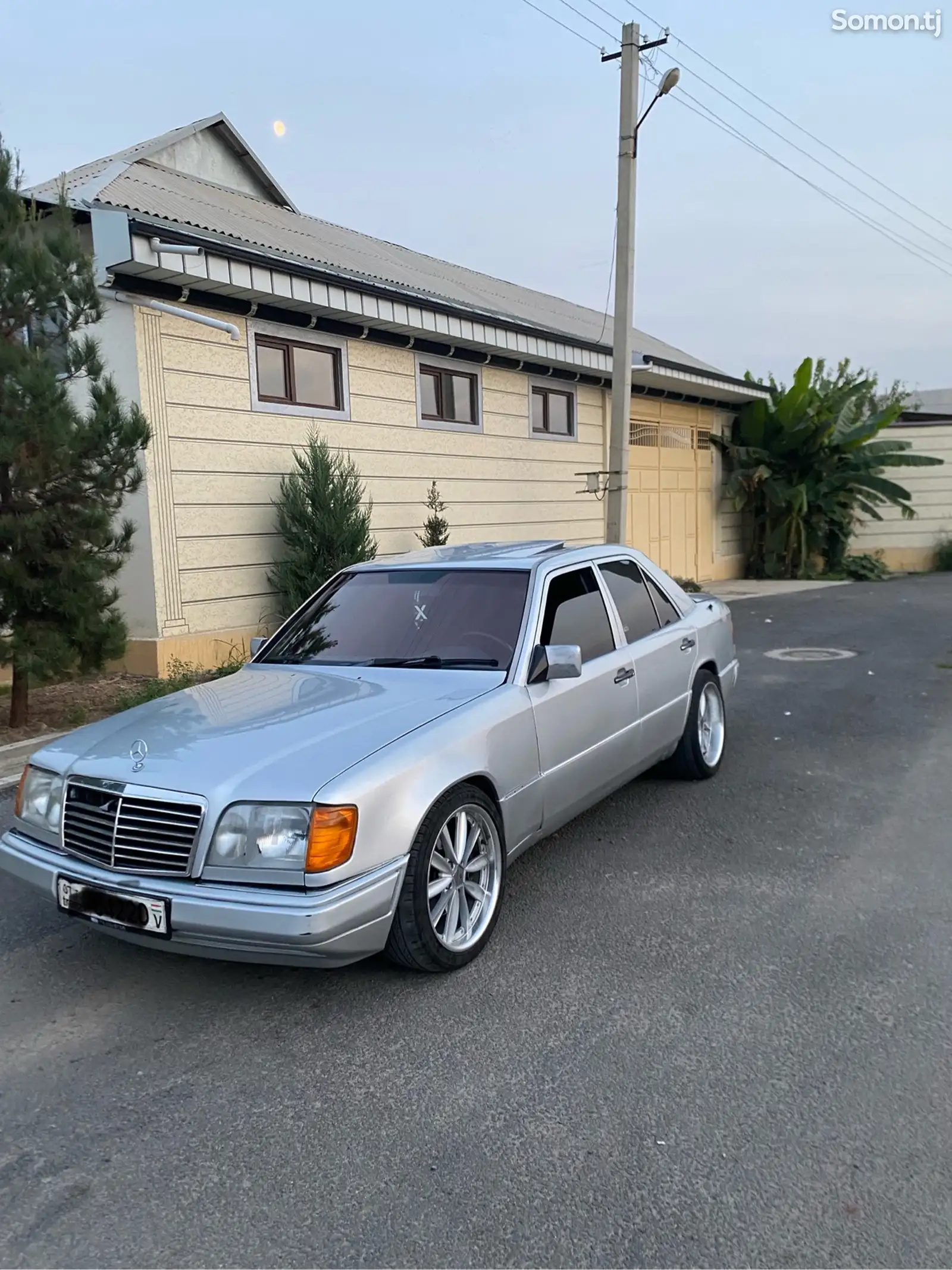 Mercedes-Benz W124, 1993-4