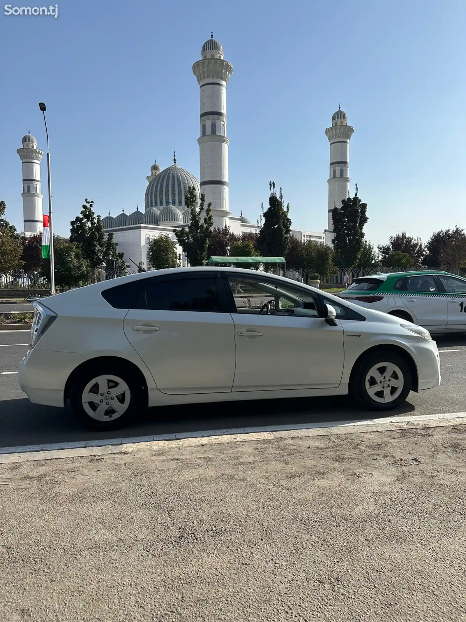 Toyota Prius, 2011-3