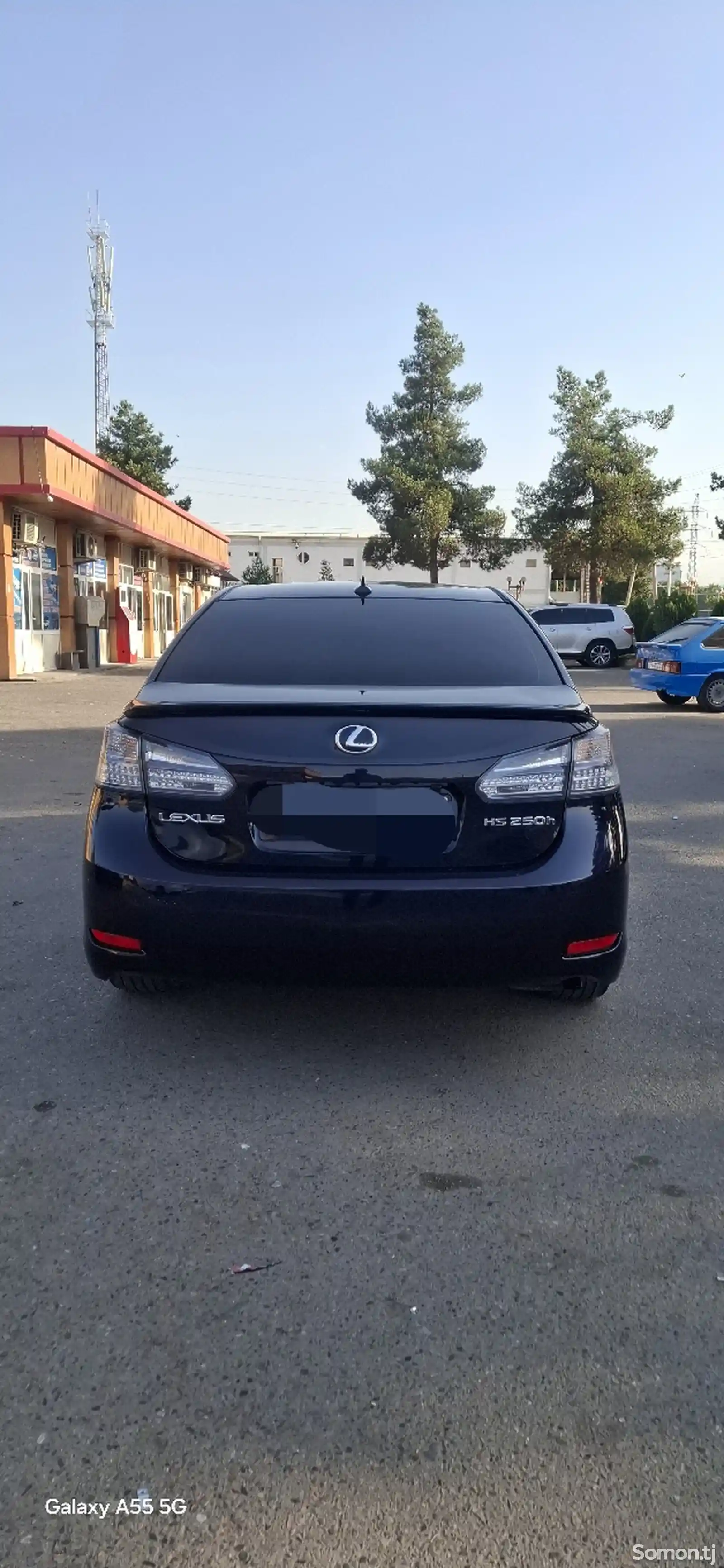 Lexus HS series, 2009-2