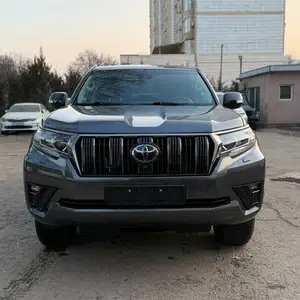 Toyota Land Cruiser Prado, 2022