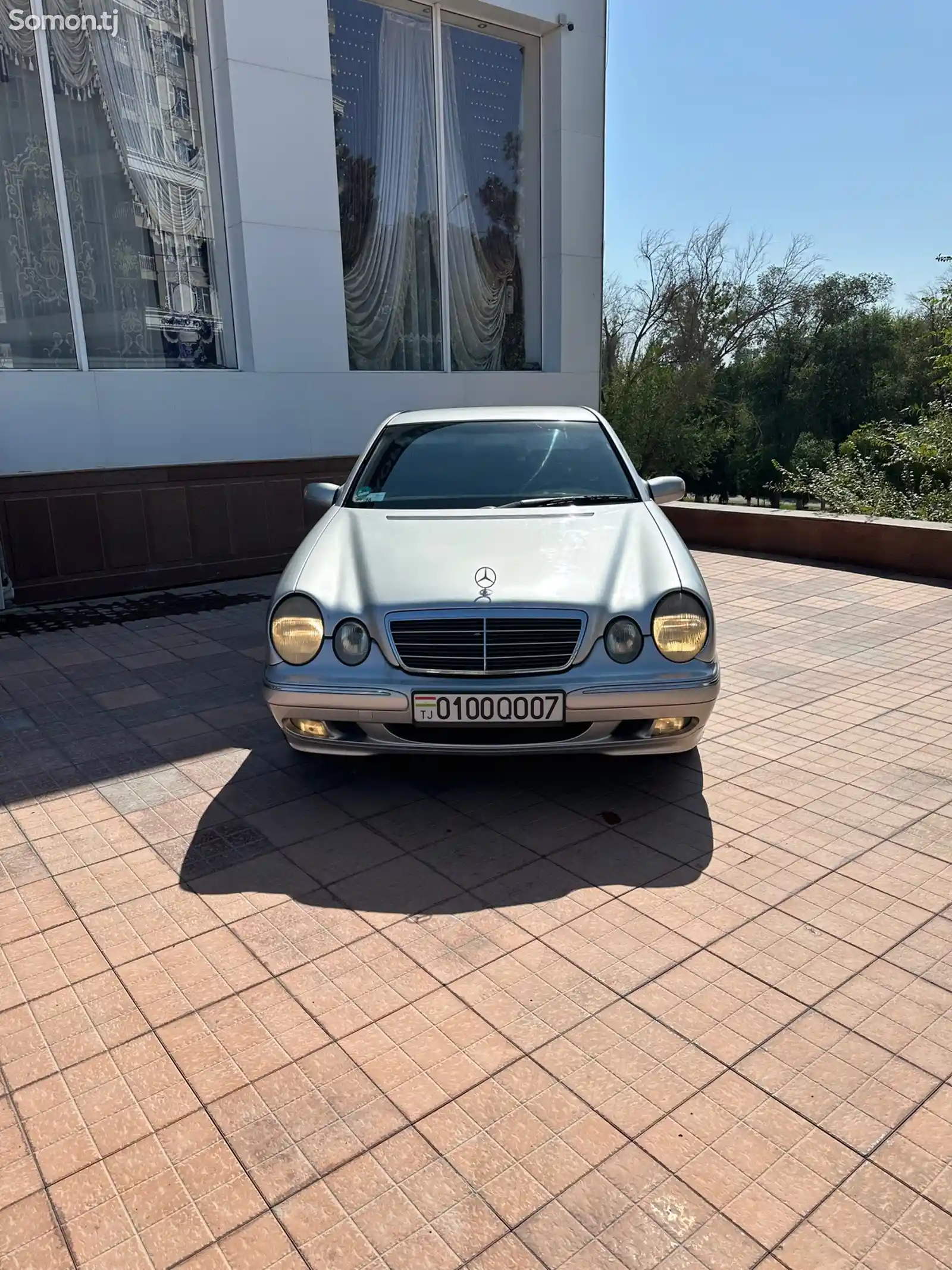 Mercedes-Benz E class, 2000-12