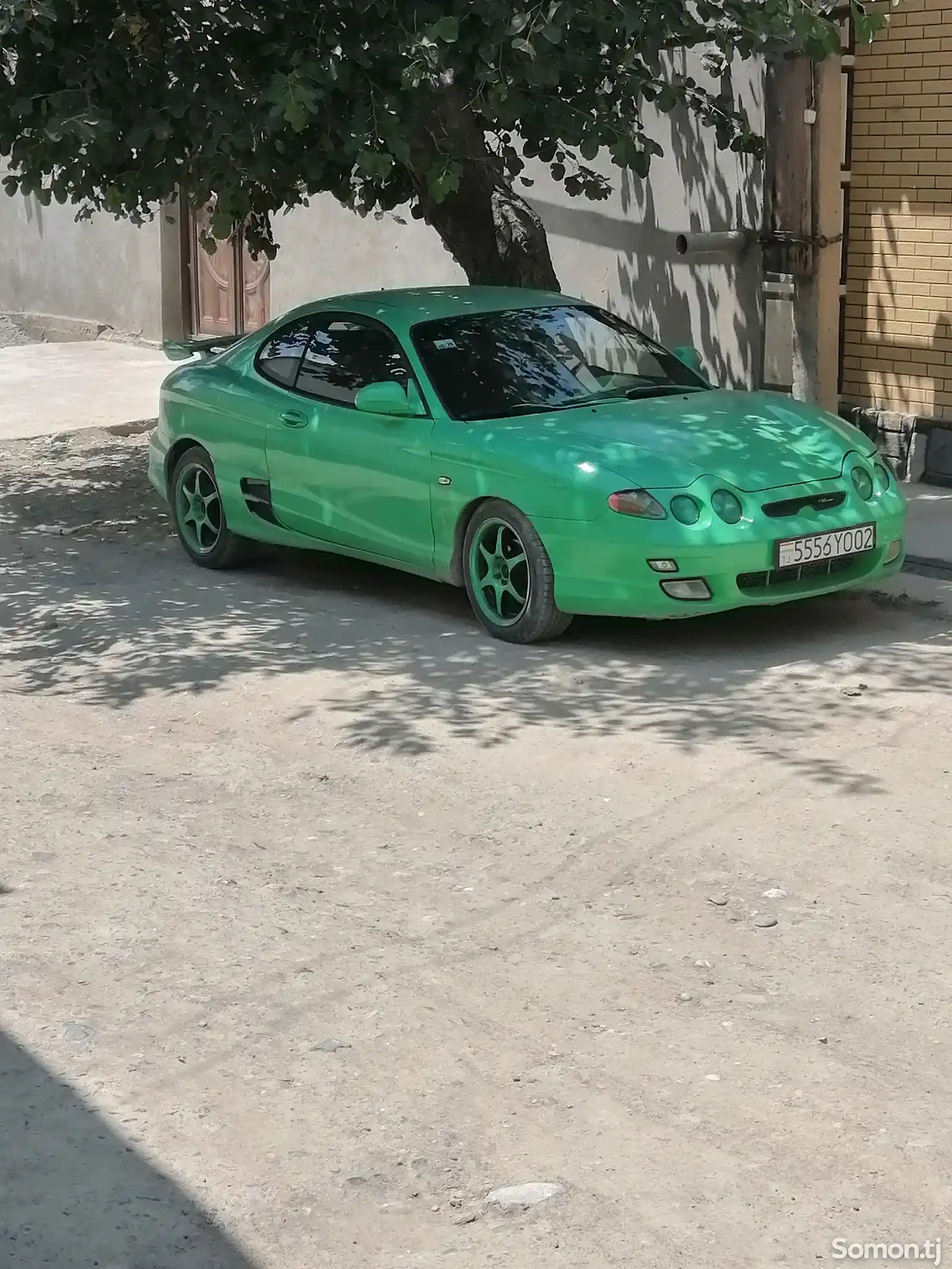 Hyundai Tiburon, 2000-1